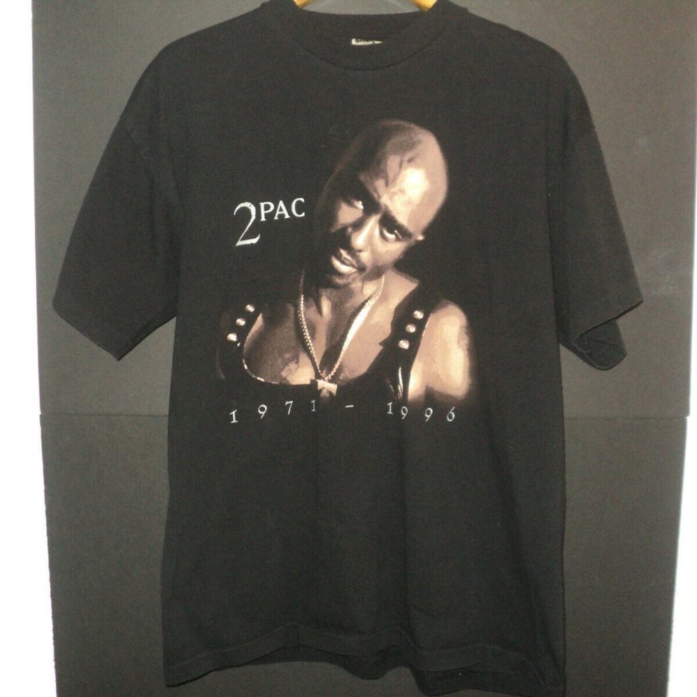 Vintage 2PAC Shakur T-Shirt Size XL Black Short Sleeves Cronies Made in USA Rare
